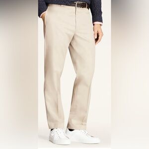Brooks Brothers Clark Fit Light Khaki Men’s Chino Pants size W34//L34